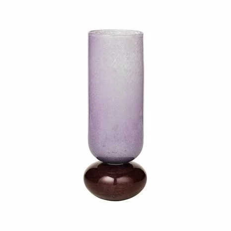 Broste Copenhagen Dorit Vaas Glas Aubergine - Ø11,5xh31cm 4 Broste Copenhagen Dorit Vaas Glas Aubergine - Ø11,5xh31cm - Afbeelding 2