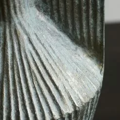 House Doctor Cleo Vaas - Antiek Goud 9 House Doctor Cleo Vaas - Antiek Goud -DECORATIE Winkel house doctor cleo vaas antiek goud 2