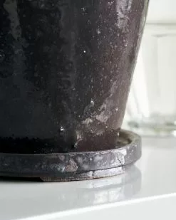 House Doctor Flower Bloempot Met Schotel Set Van 2 Stuks Bruin - 210140601 12 House Doctor Flower Bloempot Met Schotel Set Van 2 Stuks Bruin - 210140601 -DECORATIE Winkel house doctor flower bloempot met schotel set van 2 3