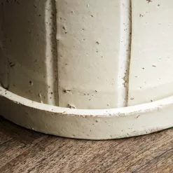 House Doctor Julian Bloempot - Beige 9 House Doctor Julian Bloempot - Beige -DECORATIE Winkel house doctor julian bloempot beige 2