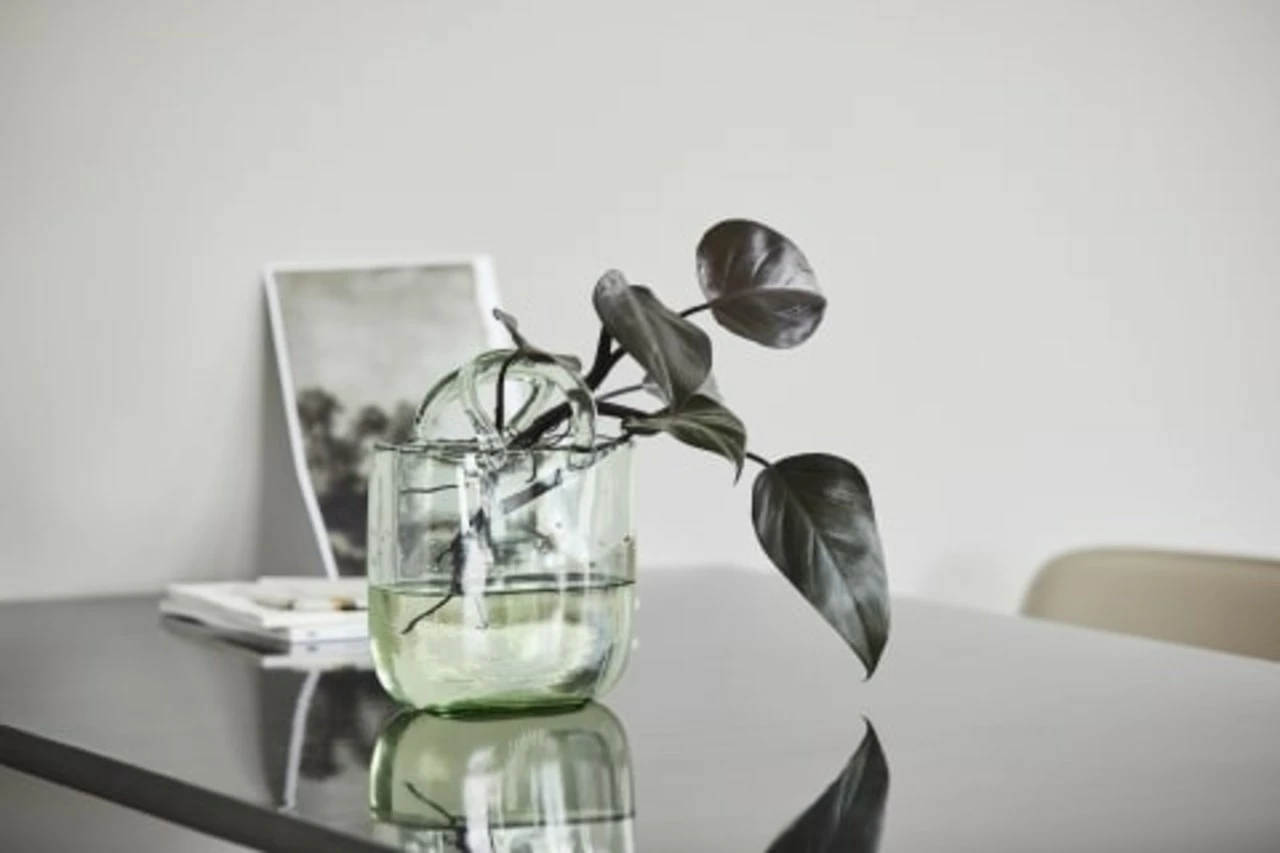 Nordal Faula Vaas - Lichtgroen 5 Nordal Faula Vaas - Lichtgroen - Afbeelding 3