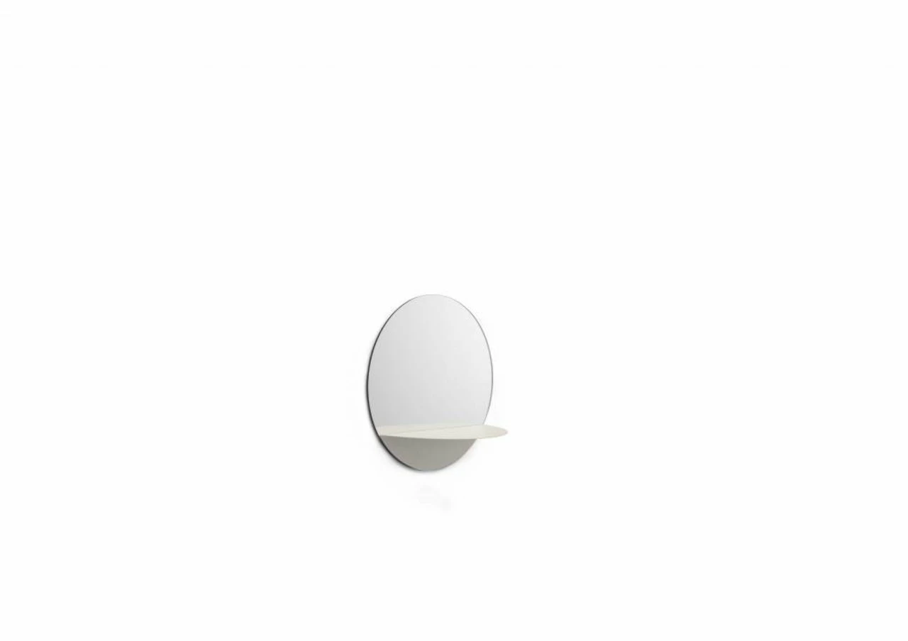Normann Copenhagen Horizon Spiegel Met Plank Rond Wit 3 Normann Copenhagen Horizon Spiegel Met Plank Rond Wit