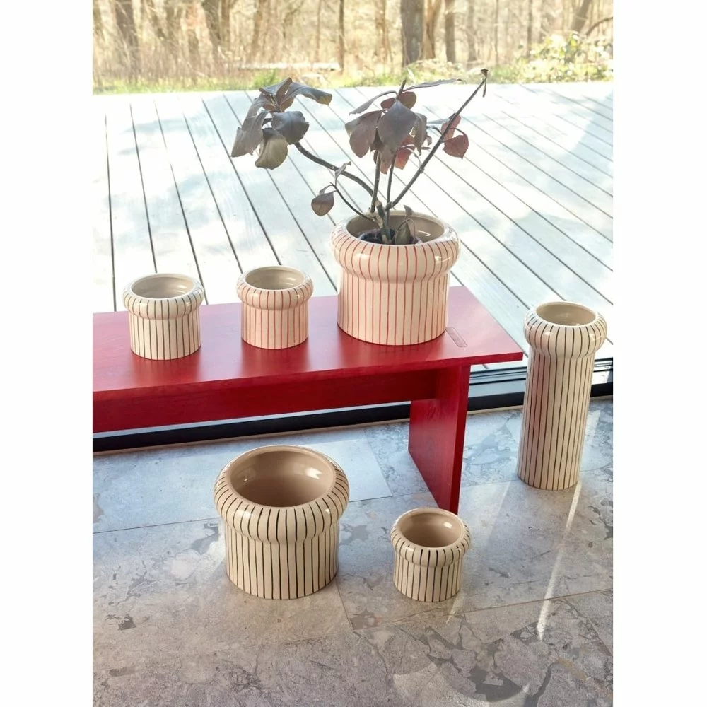 OYOY Aki Bloempot L Rood - L300503 4 OYOY Aki Bloempot L Rood - L300503 - Afbeelding 2